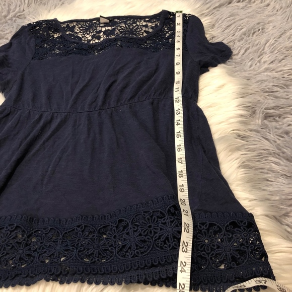 Torrid Navy Blue‎ Lace Short Sleeve Top - Picture 5 of 5